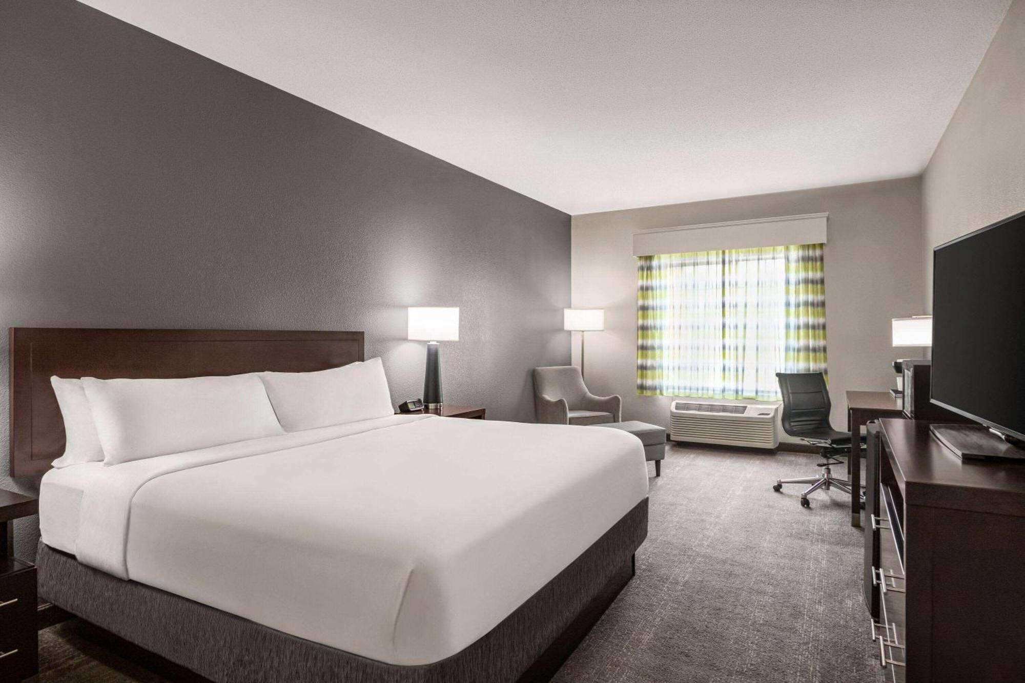 Wingate By Wyndham Savannah I-95 North Port Wentworth Buitenkant foto