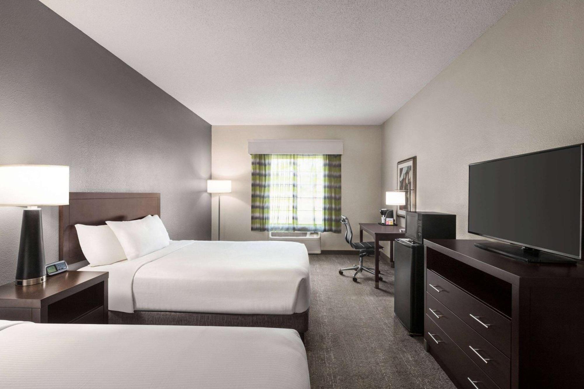 Wingate By Wyndham Savannah I-95 North Port Wentworth Buitenkant foto